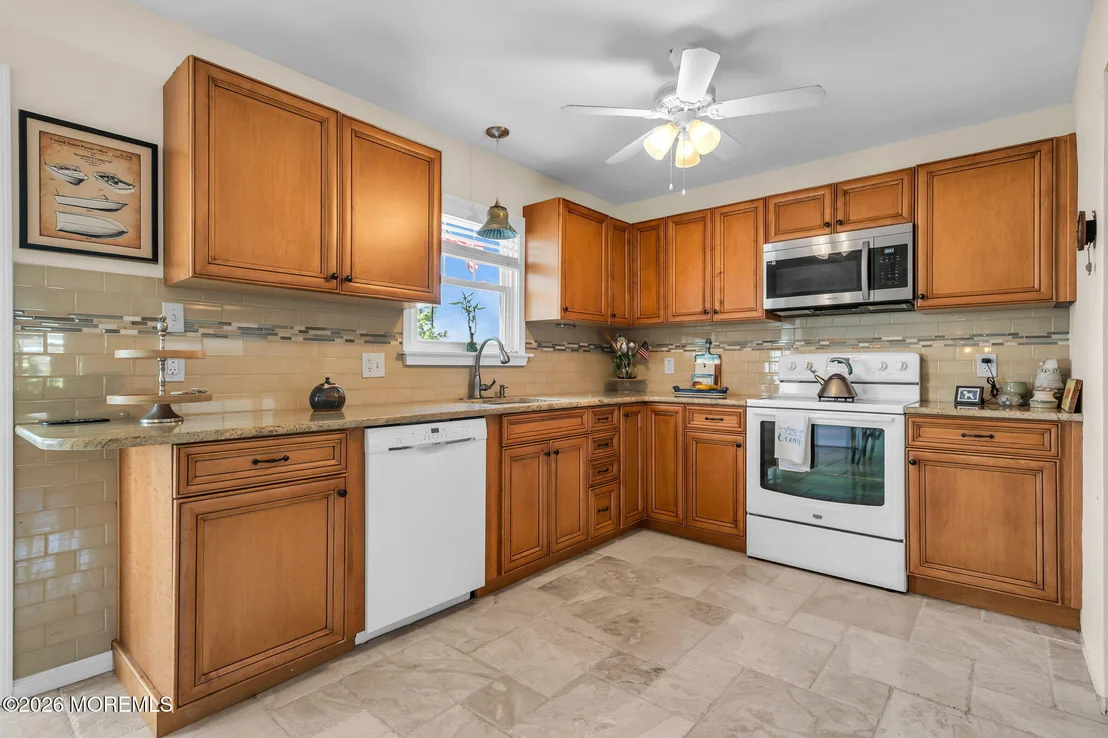 Photo of 39 Parkers Point Boulevard
