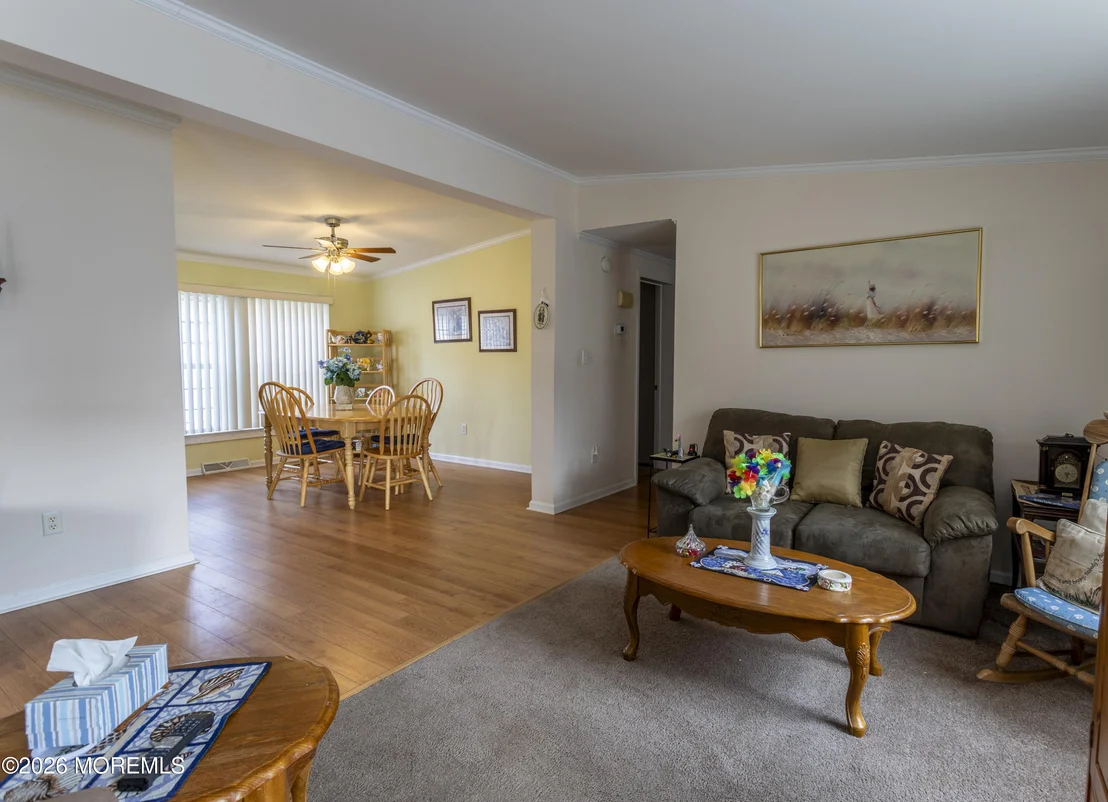 Photo of 1214 Winding Brook Way