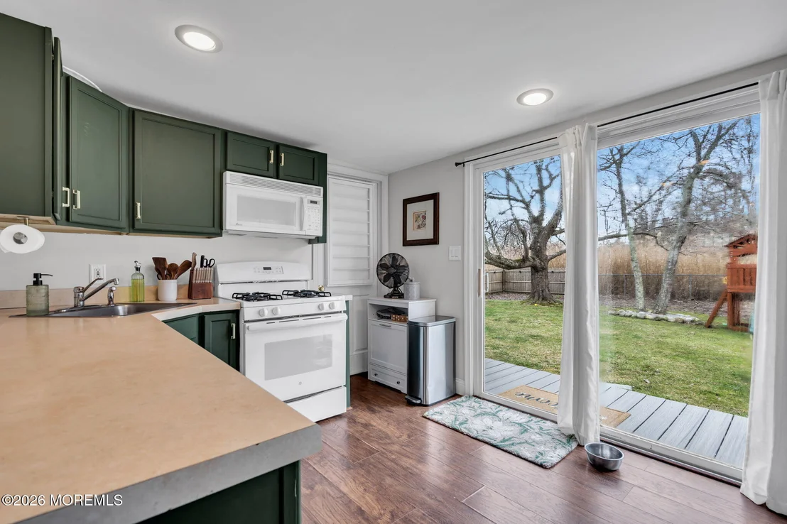Photo of 82 Clearwater Drive