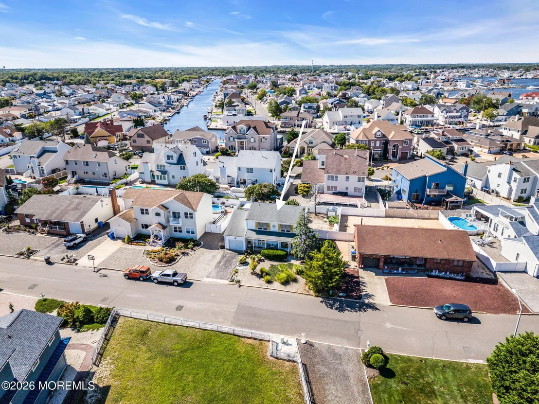 Photo of 3290 Long Point Drive