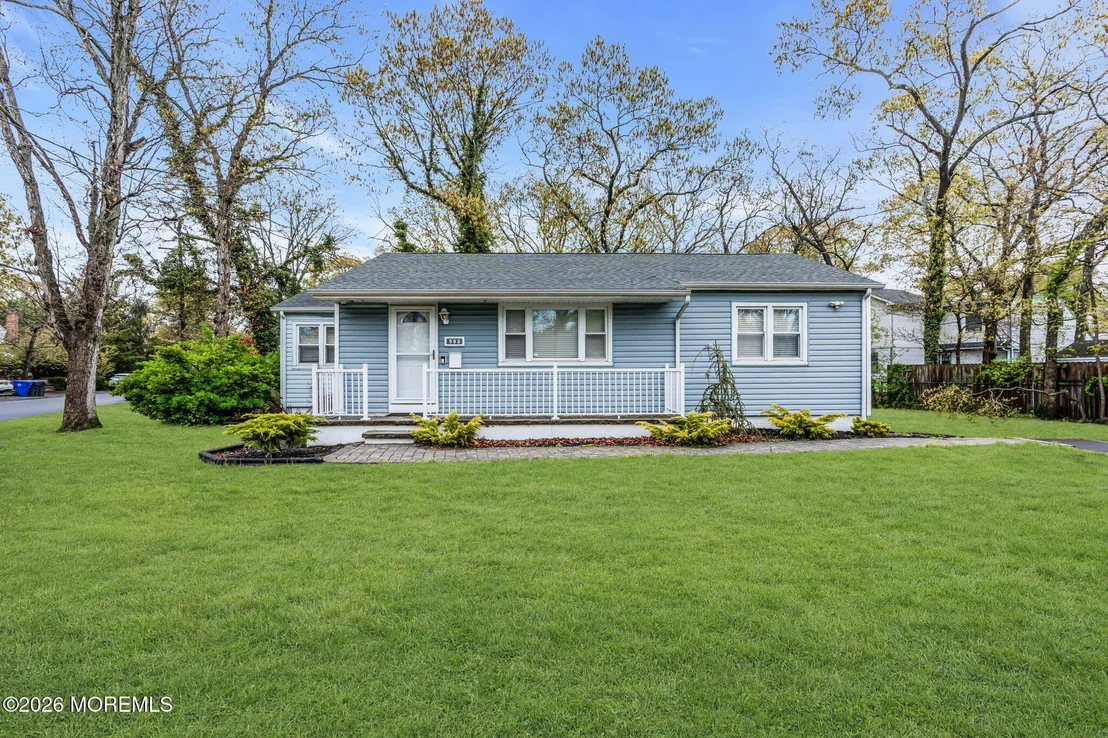 Photo of 593 Beach Plum Road