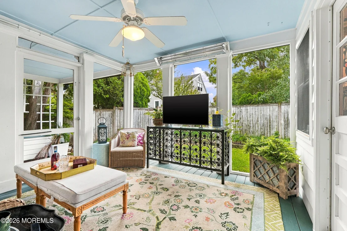 Photo of 48 Hedge Drive