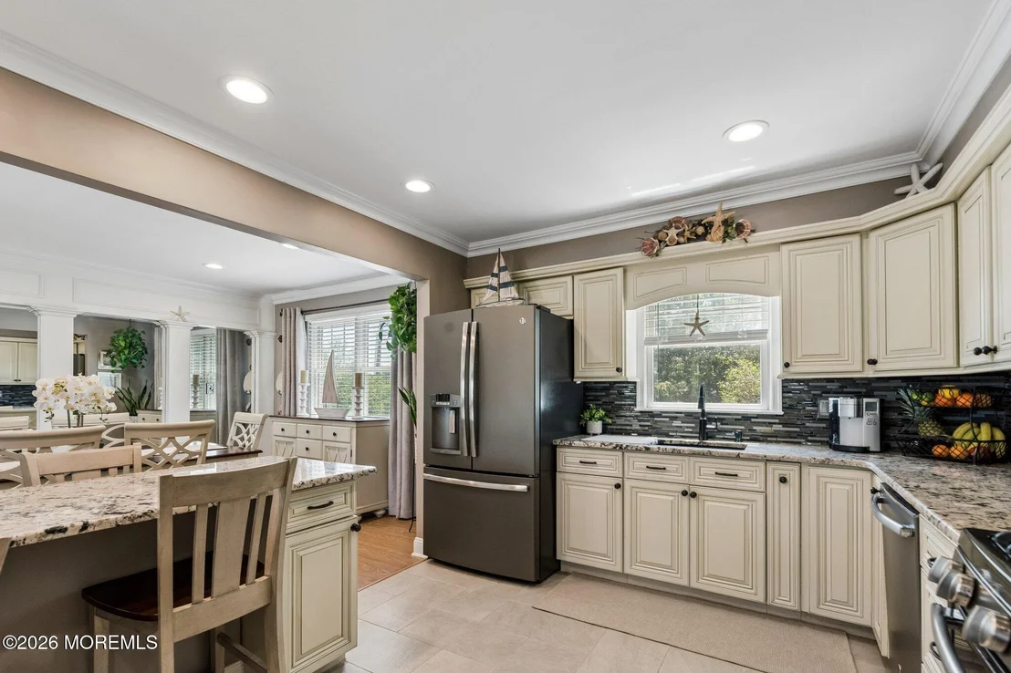 Photo of 6 Twilight Drive
