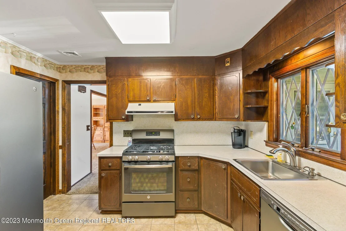 Photo of 110 Van Brackle Road