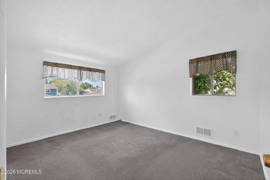 Photo of 78 Woodview Drive