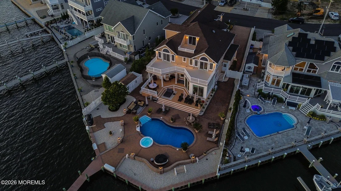 Photo of 531 Bayview Drive