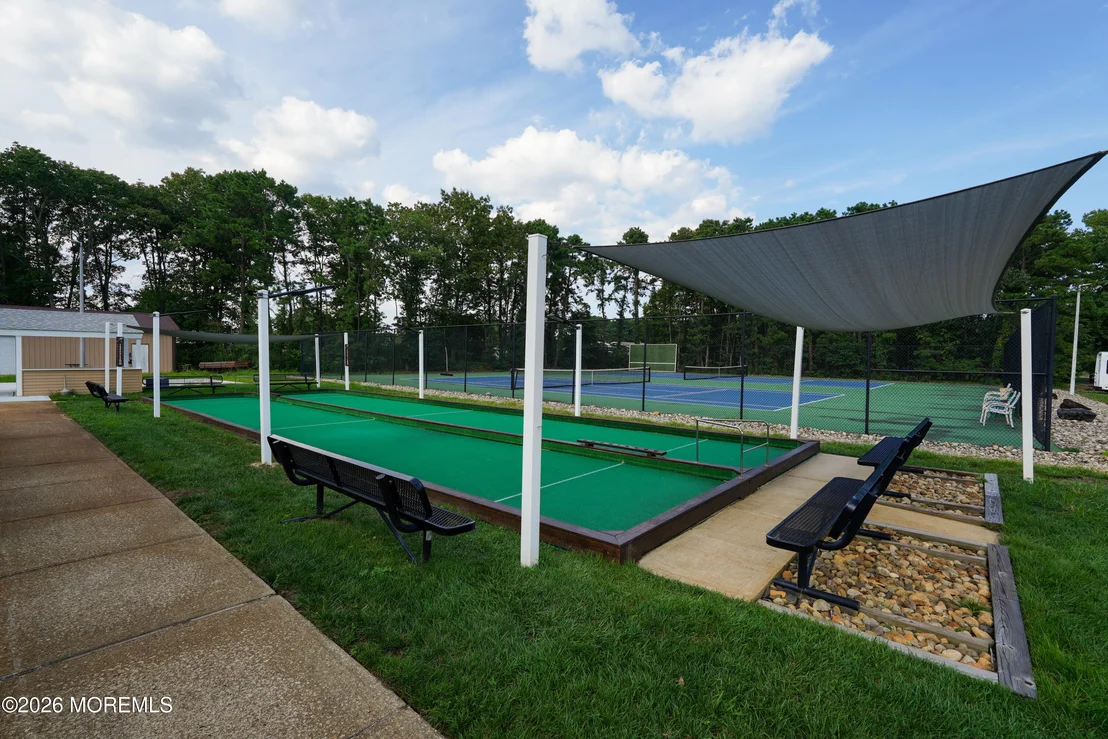 Photo of 138 Courtshire Drive
