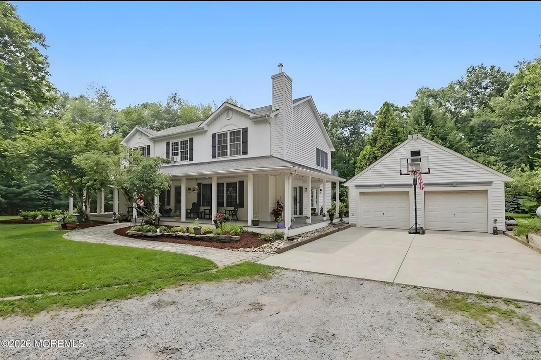 Photo of 700 Wright Debow Road
