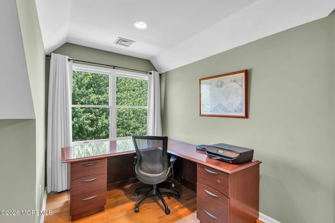 Photo of 28 Arbor Way