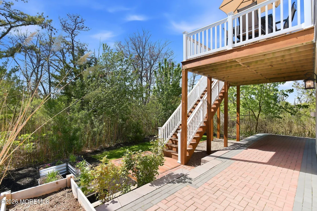 Photo of 191 Knoll Crest Avenue