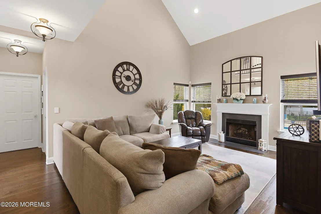 Photo of 8 Arboretum Drive