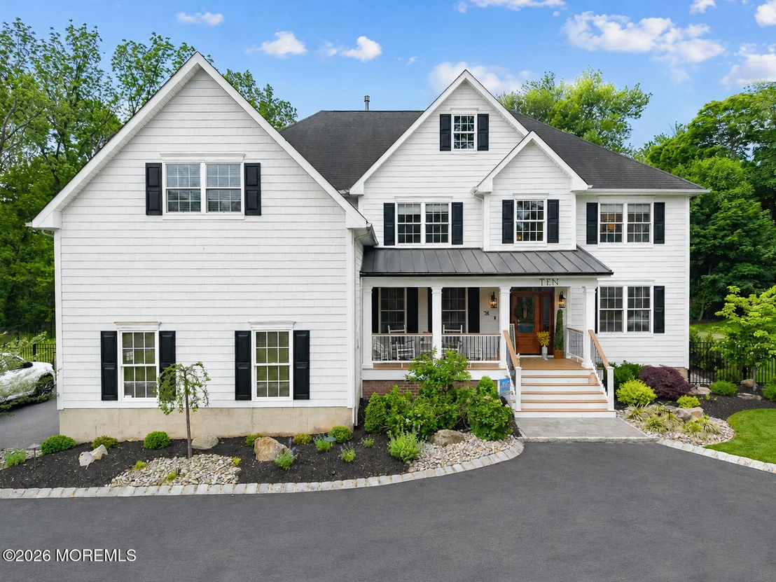 Photo of 10 Red Hill Road