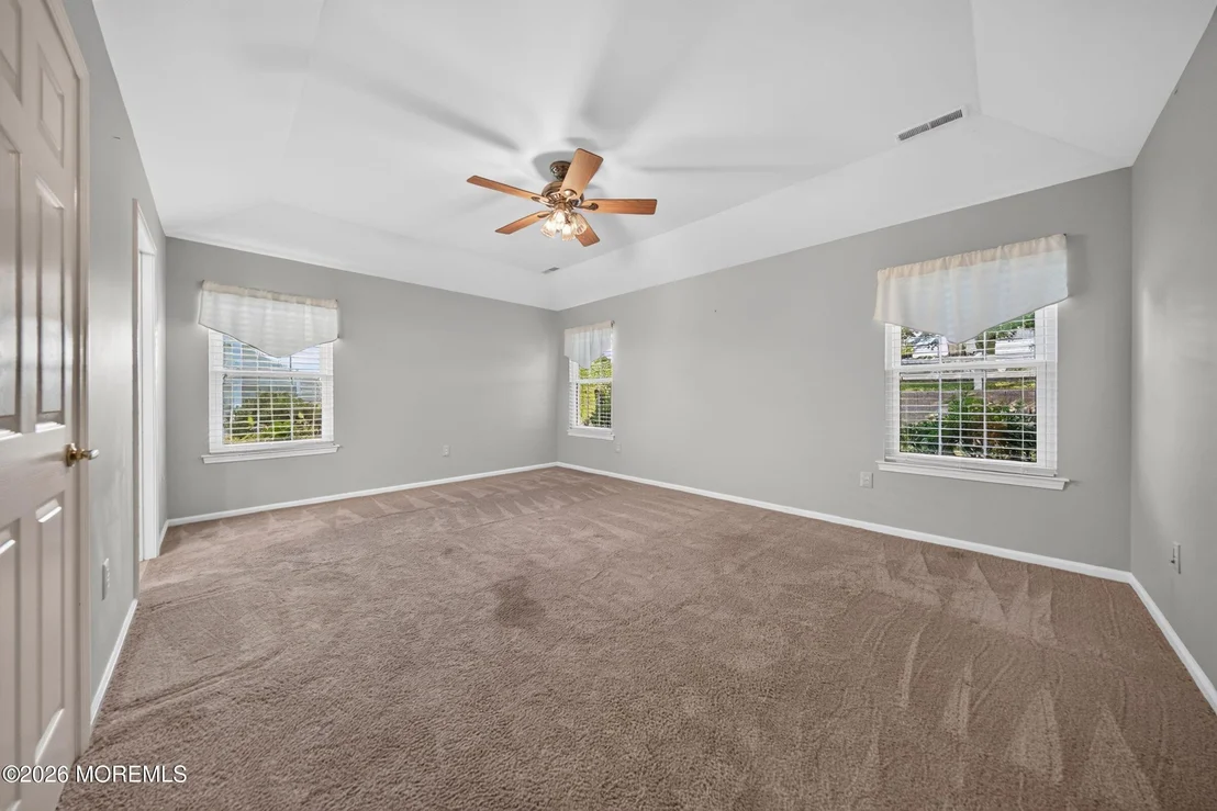 Photo of 6 Doral Way