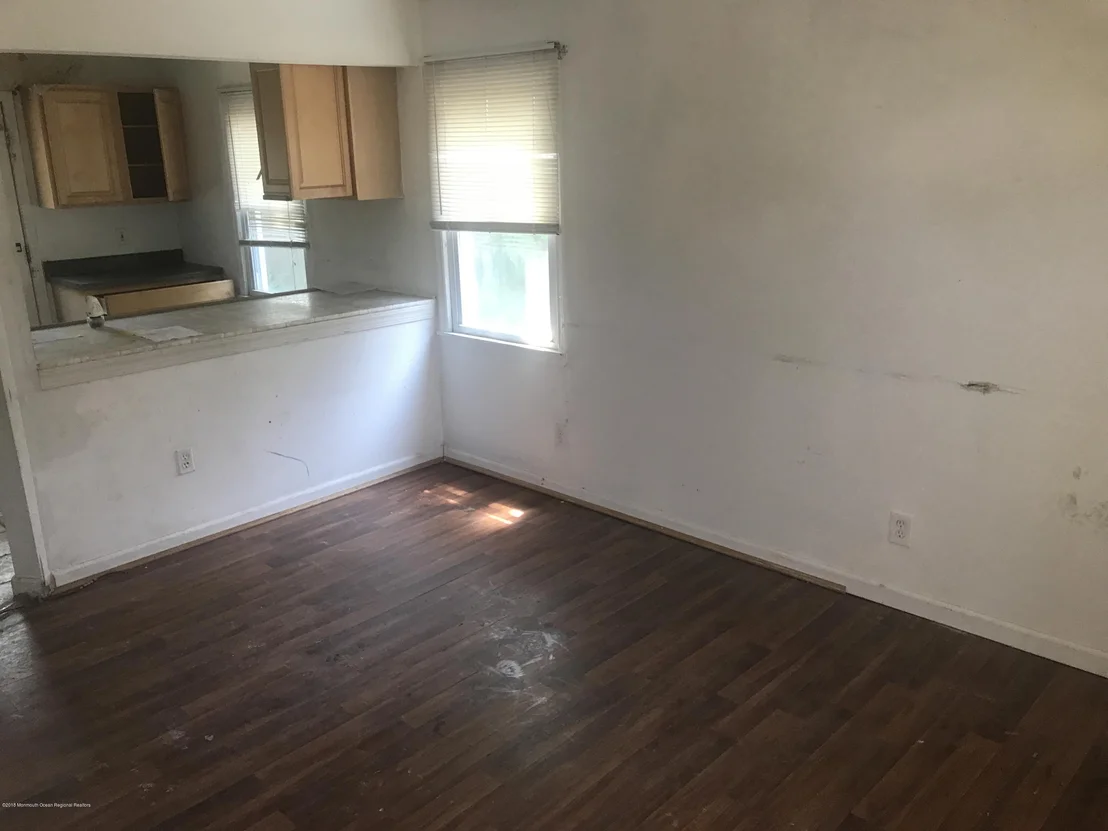 Photo of 64 Compton Avenue