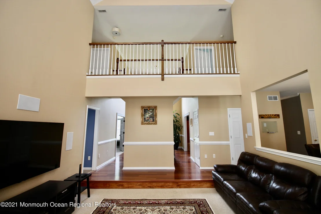 Photo of 20 Cedarview Avenue