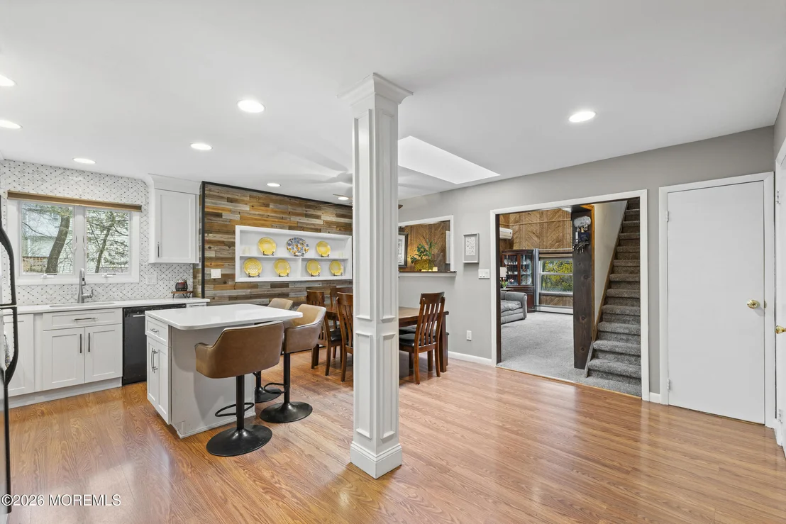 Photo of 164 W 3rd Street