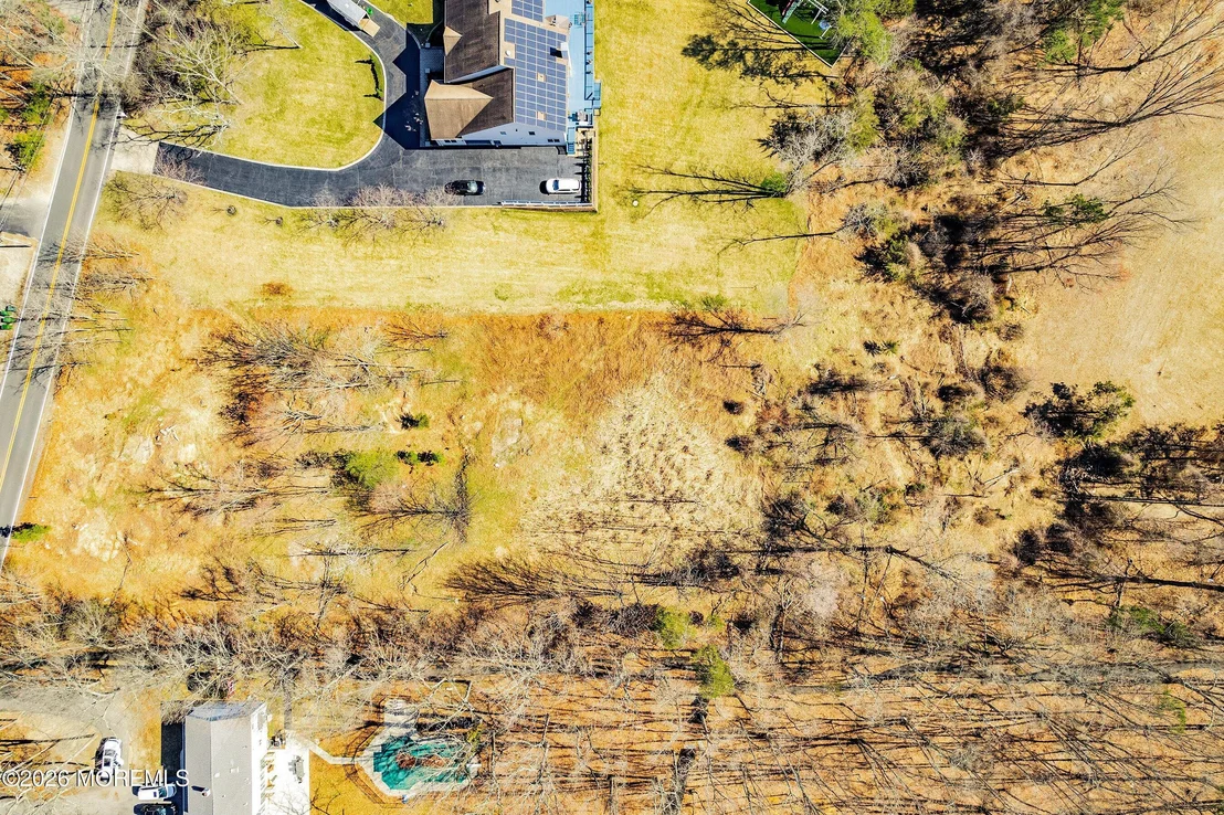 Photo of 496 Clearstream Road