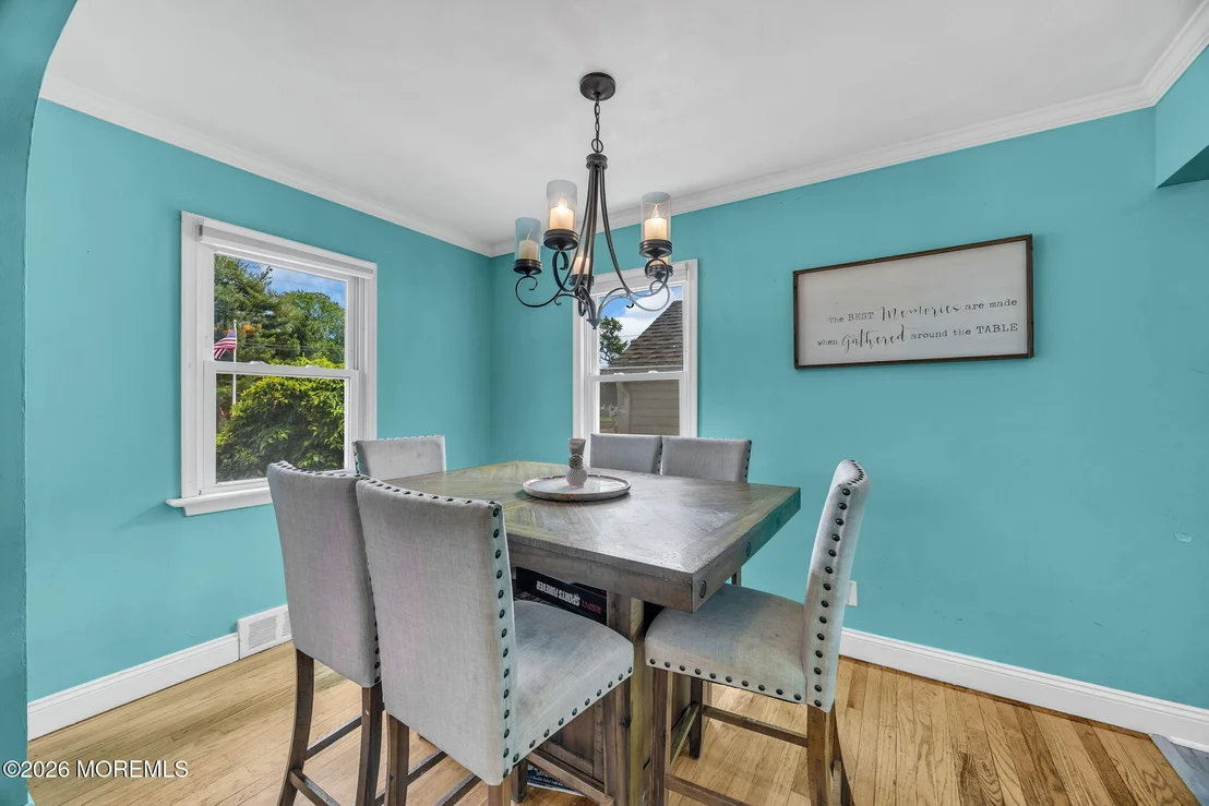 Photo of 37 Sunset Place
