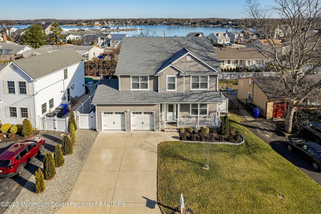 Photo of 199 Riviera Drive