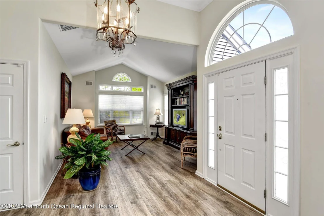 Photo of 10 Falstaff Drive