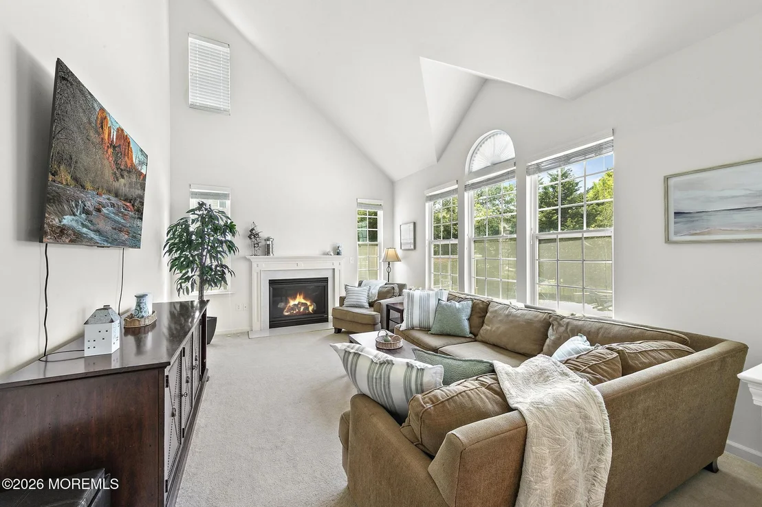 Photo of 40 Overlook Drive