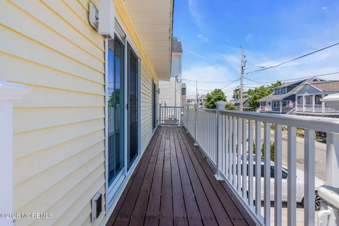Photo of 916 2nd Street