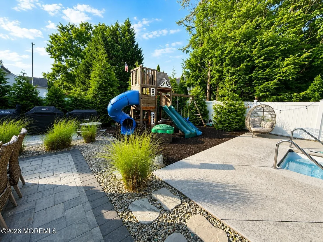 Photo of 235 Serpent Lane