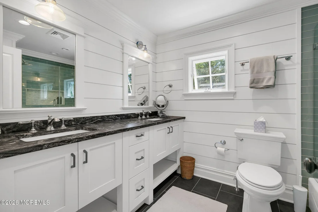 Photo of 534 Locust Point Road