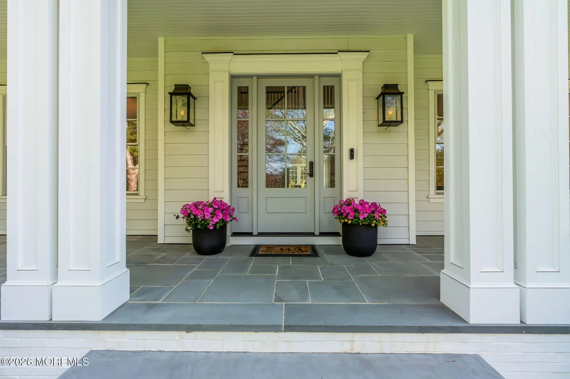Photo of 13 Buttonwood Lane