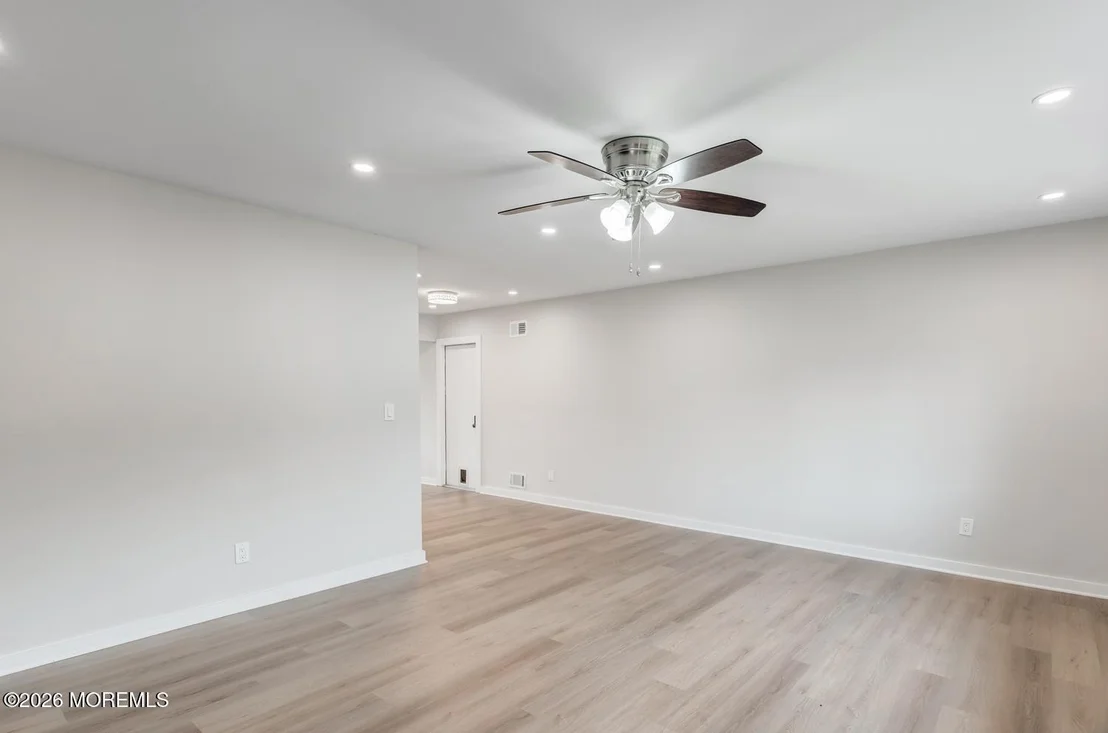 Photo of 56 Georgetown Boulevard