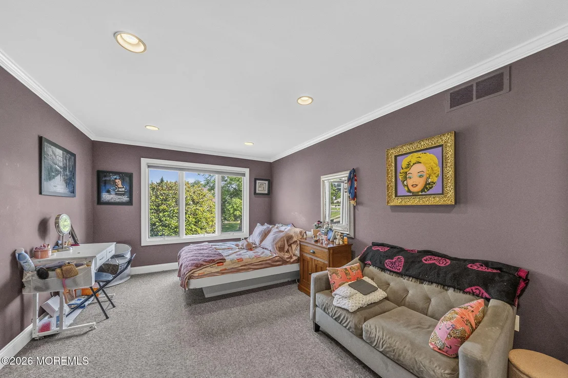Photo of 60 Cannonade Drive W