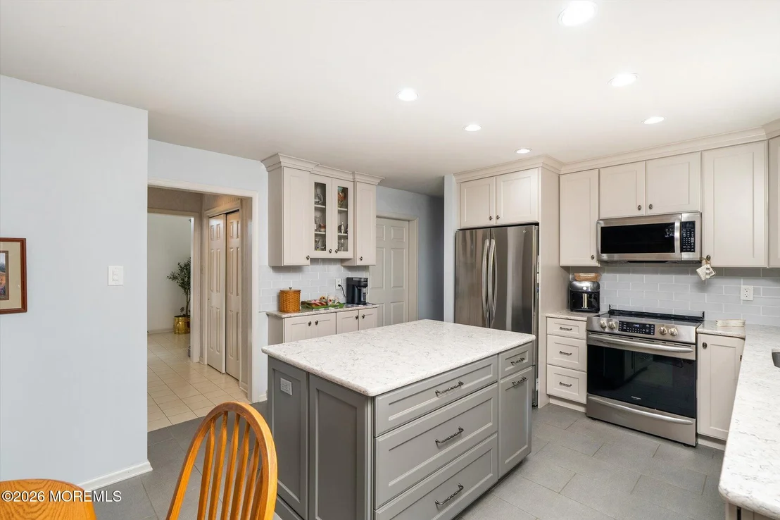 Photo of 4 Pine Tree Drive