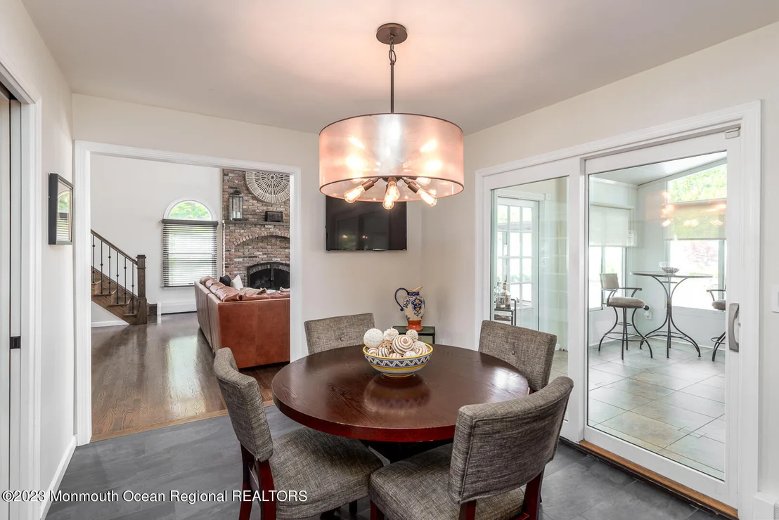 Photo of 74 Oak Knoll Drive