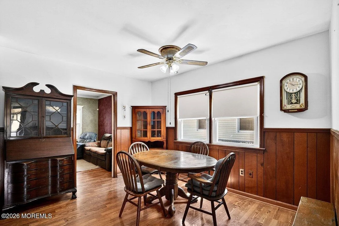 Photo of 30 Pershing Avenue