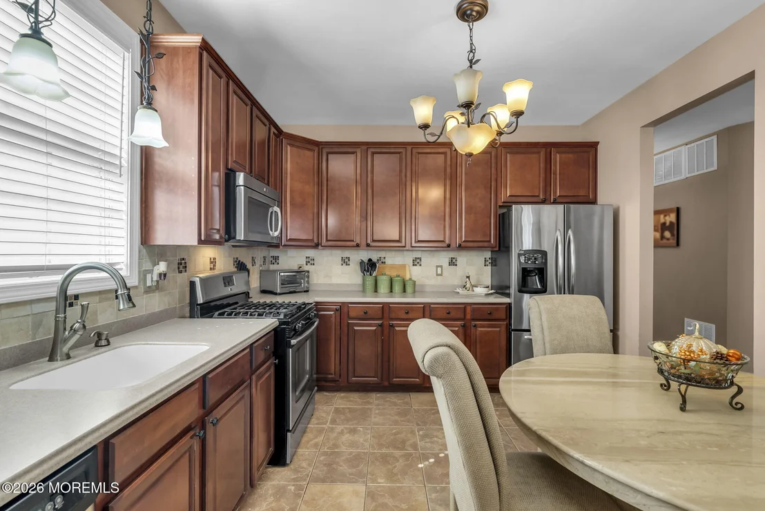 Photo of 18 Inkberry Lane