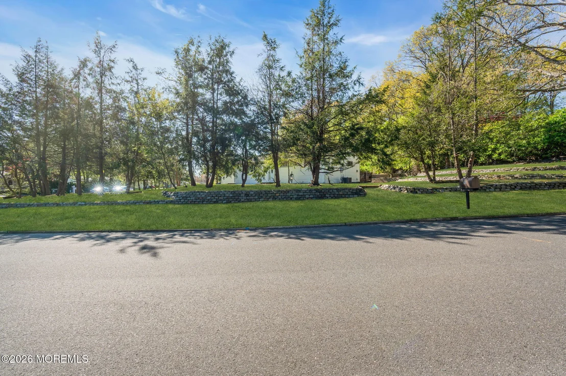 Photo of 43 Redwood Place