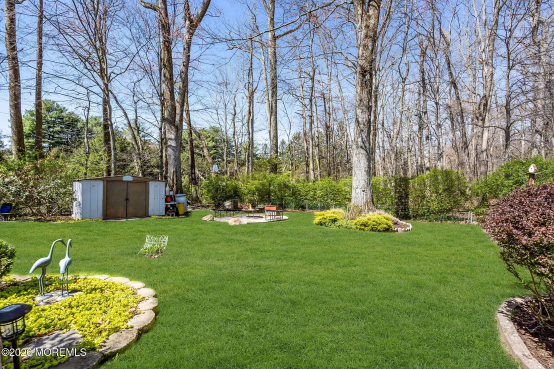 Photo of 90 Bear Brook Road