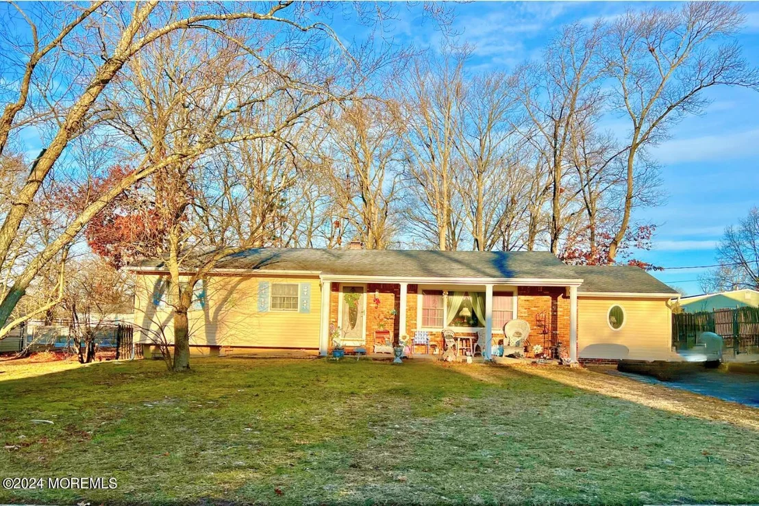 Photo of 1026 Amethyst Drive