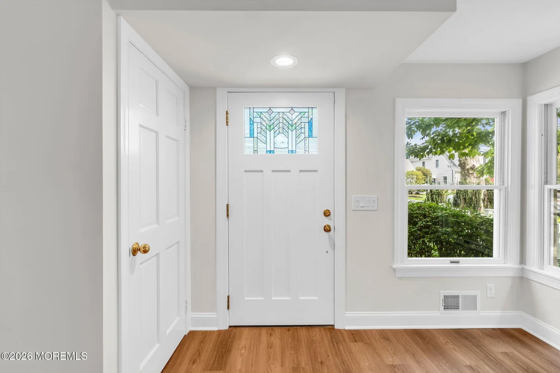 Photo of 543 Harris Avenue