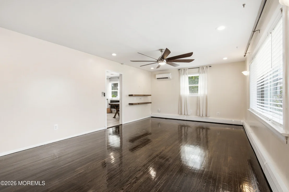Photo of 5 Snyder Lane