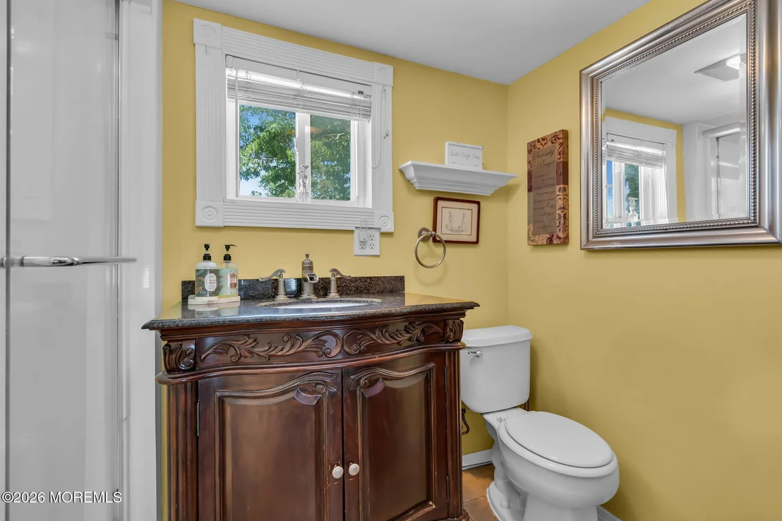 Photo of 442 Mohawk Drive