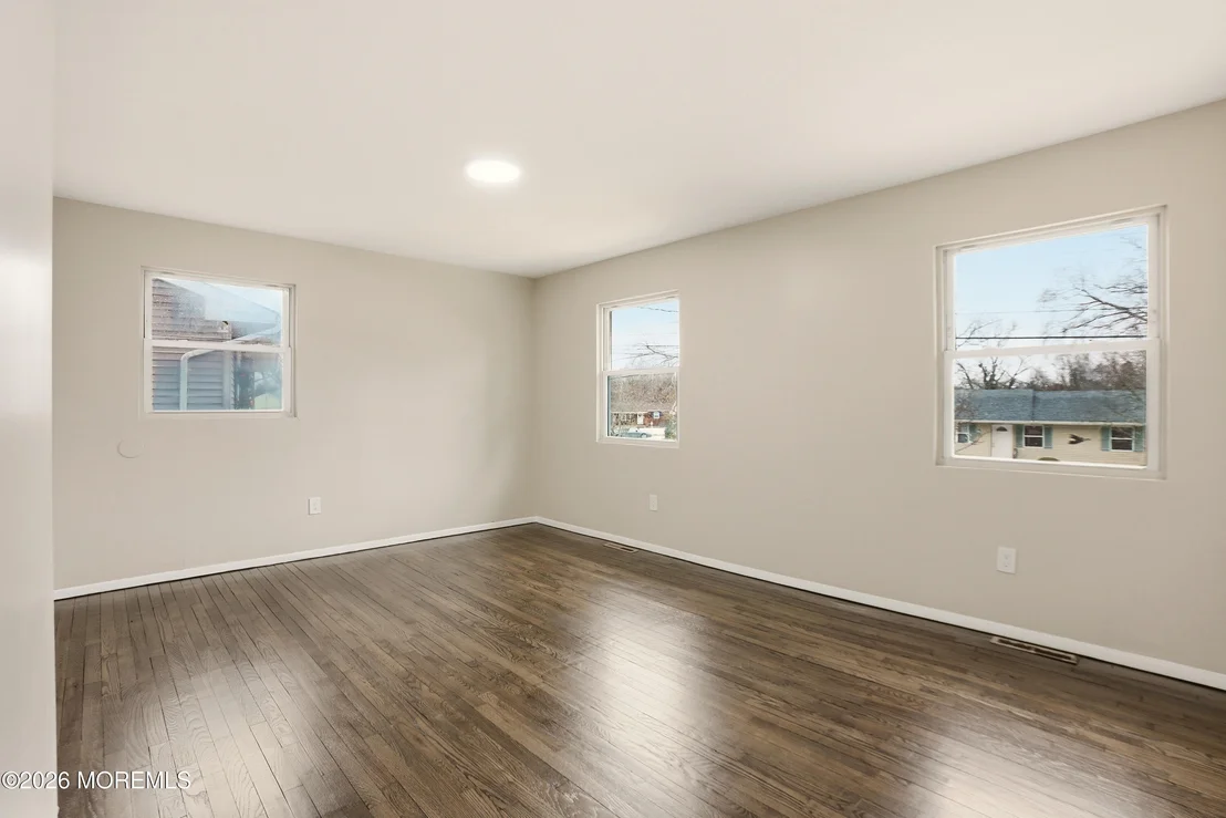 Photo of 108 Lake Deerbrook Drive