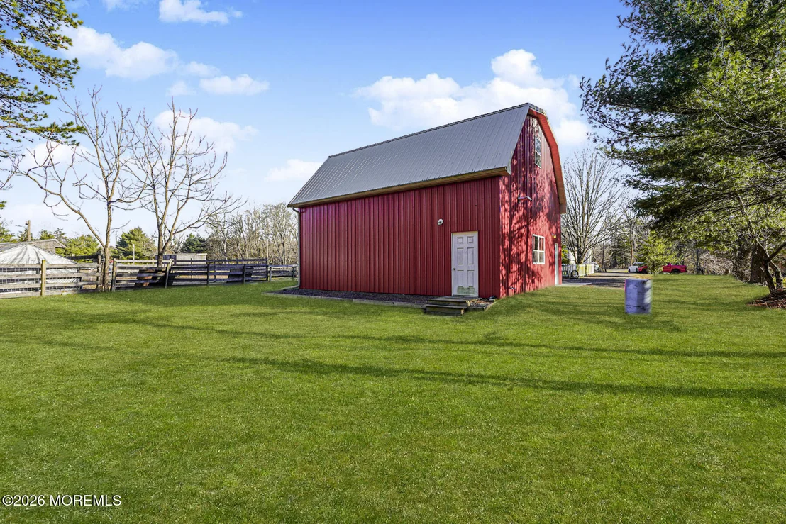Photo of 66 Cedar Swamp Road