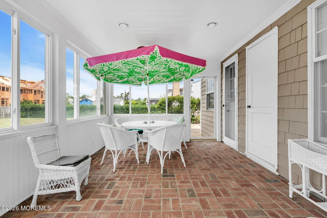 Photo of 5 Howell Avenue