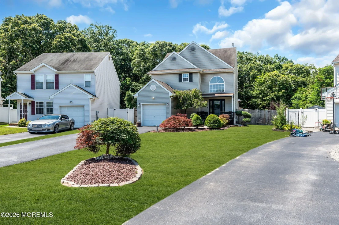 Photo of 124 Atrium Drive