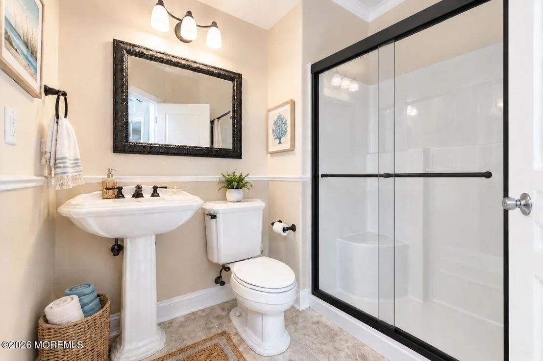Photo of 835 Anchor Drive