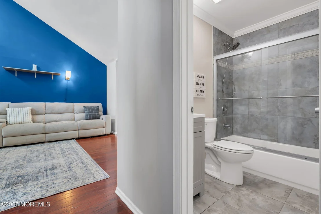 Photo of 7 Sweetbriar Trail