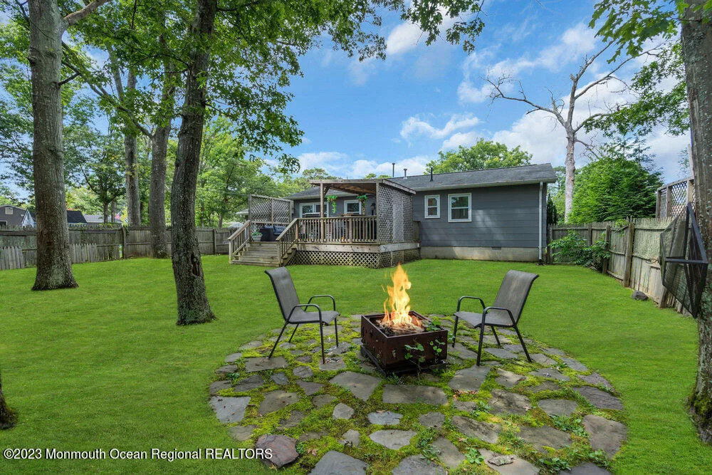 Photo of 1233 Clearview Street