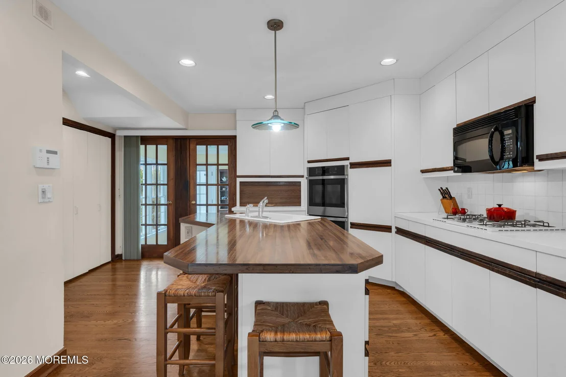Photo of 5 Howell Avenue