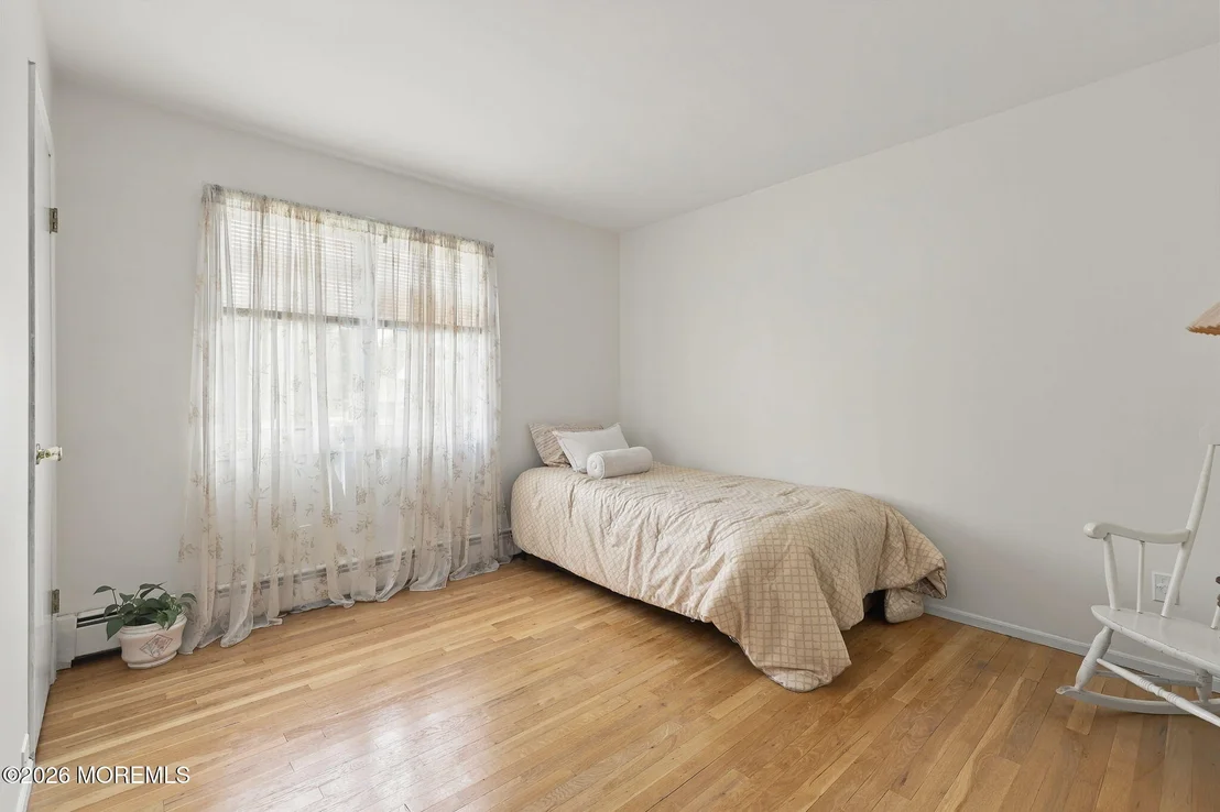 Photo of 6 Grant Road